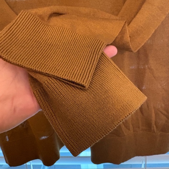H&M Camel Sweater - Picture 3 of 12